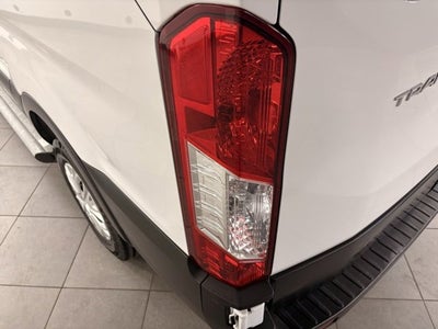 2022 Ford Transit-250 Base