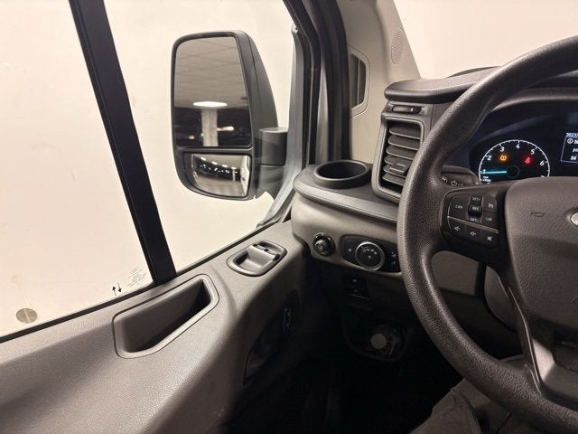 2022 Ford Transit-250 Base