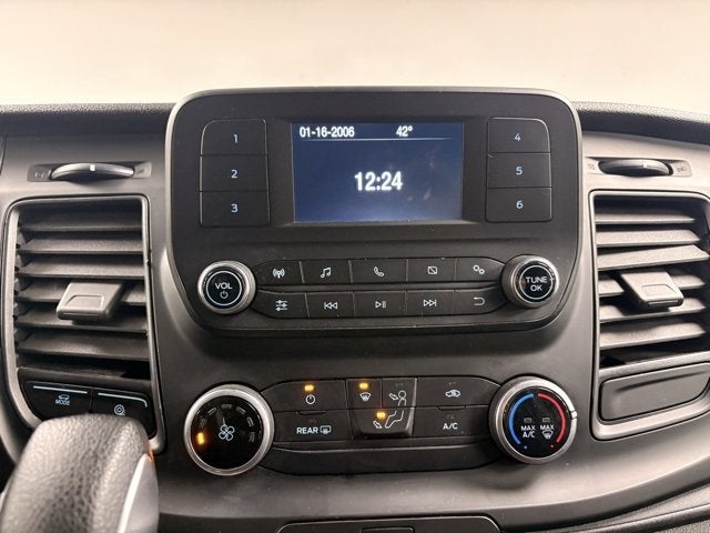 2022 Ford Transit-250 Base