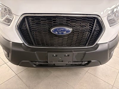 2022 Ford Transit-250 Base