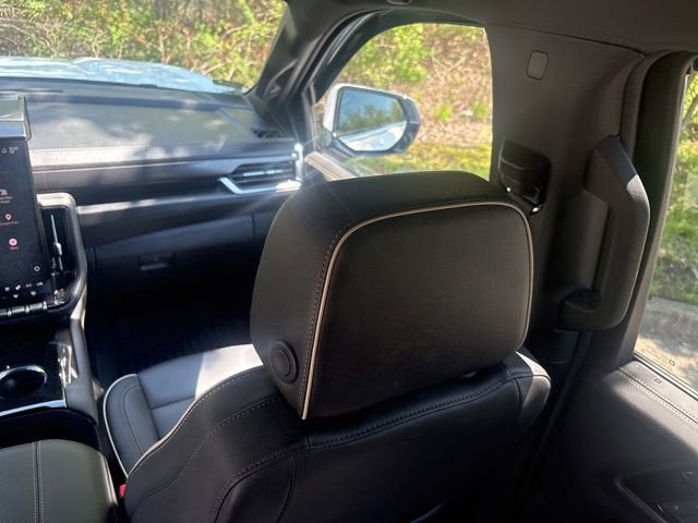 2025 GMC Yukon XL Elevation