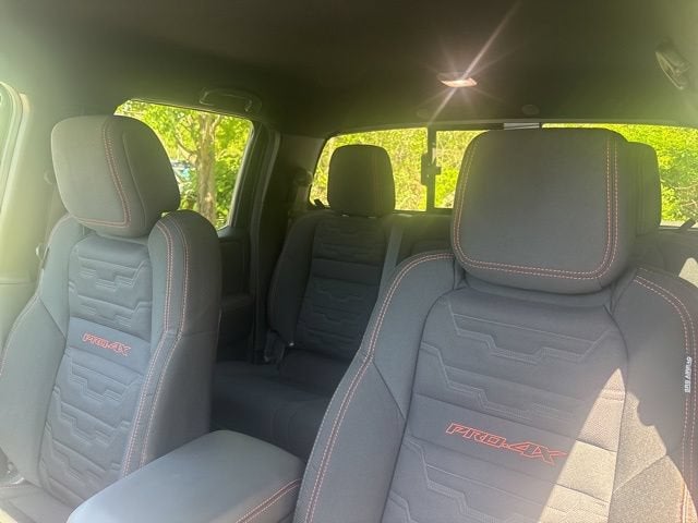 2024 Nissan Frontier PRO-4X