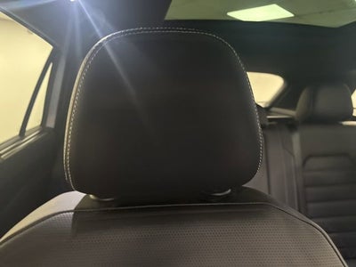 2025 Volkswagen Atlas Cross Sport 2.0T SEL R-Line Black