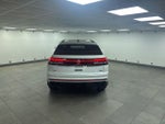 2025 Volkswagen Atlas Cross Sport 2.0T SEL R-Line Black