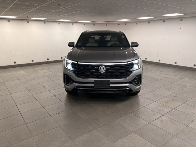 2024 Volkswagen Atlas Cross Sport 2.0T SEL Premium R-Line