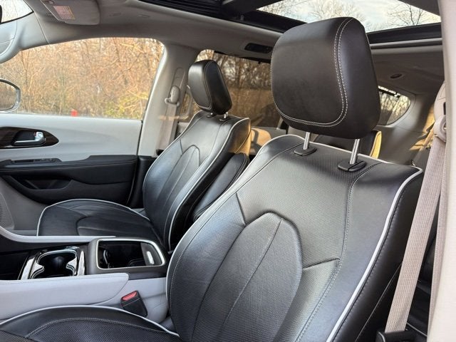 2022 Chrysler Pacifica Limited