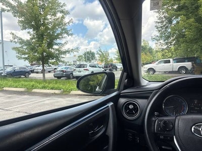 2017 Toyota Corolla SE