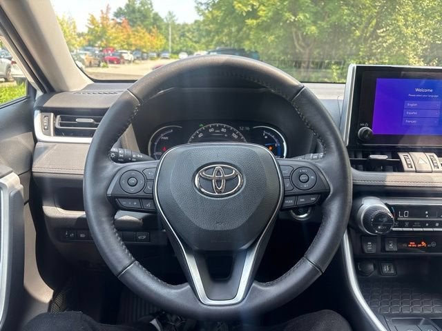 2023 Toyota RAV4 Hybrid XLE Premium