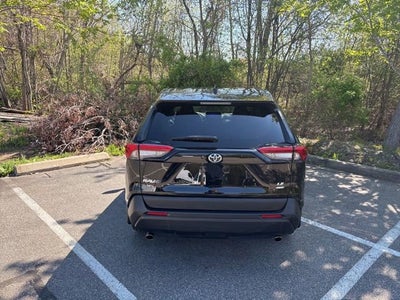 2023 Toyota RAV4 LE