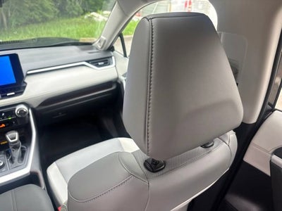 2025 Toyota RAV4 Limited