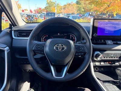 2024 Toyota RAV4 XLE