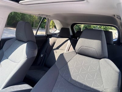 2020 Toyota RAV4 Hybrid XLE