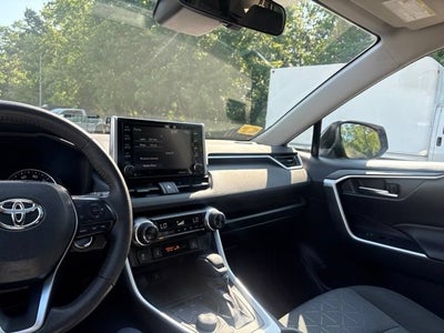2020 Toyota RAV4 Hybrid XLE