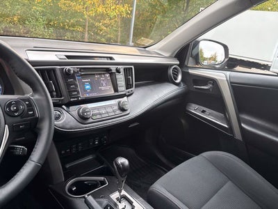 2018 Toyota RAV4 Adventure