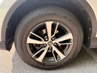 2017 Toyota RAV4 XLE