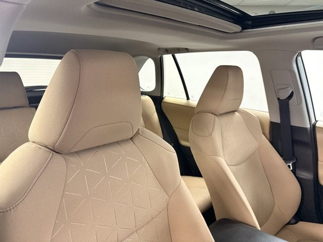 2020 Toyota RAV4 Hybrid XLE