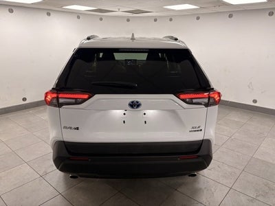 2020 Toyota RAV4 Hybrid XLE