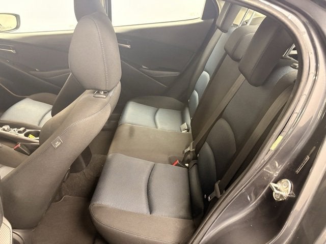 2019 Toyota Yaris LE