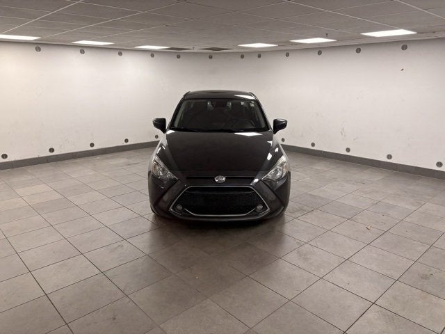 2019 Toyota Yaris LE