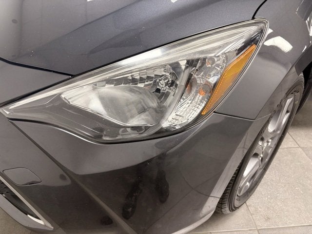 2019 Toyota Yaris LE