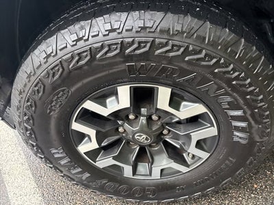 2020 Toyota Tacoma TRD Off-Road