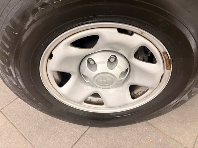 2022 Toyota Tacoma SR