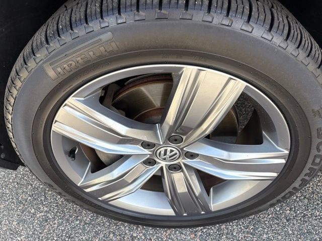 2019 Volkswagen Tiguan 2.0T SEL Premium