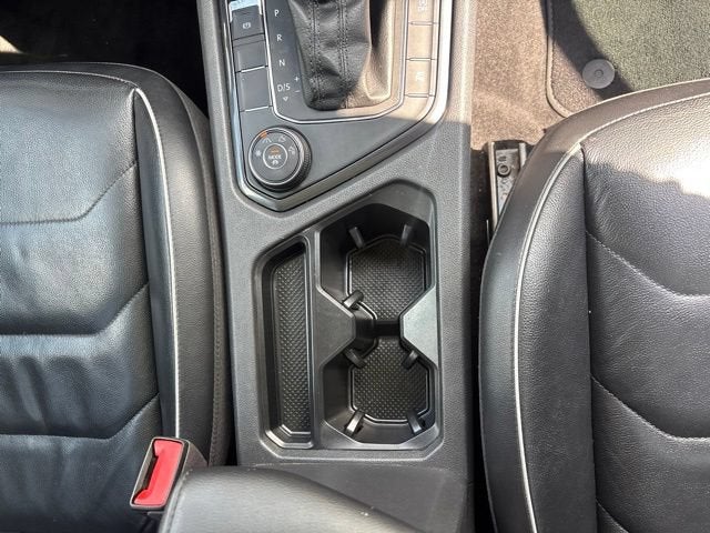 2019 Volkswagen Tiguan 2.0T SEL Premium