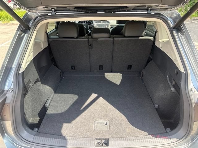 2019 Volkswagen Tiguan 2.0T SEL Premium