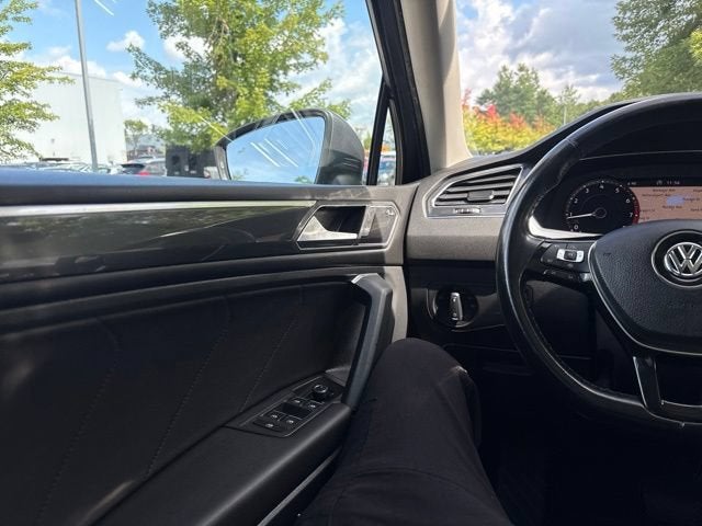 2019 Volkswagen Tiguan 2.0T SEL Premium