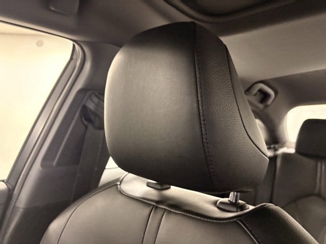 2020 Toyota Avalon Hybrid XLE Plus