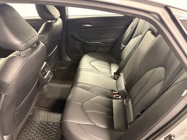 2020 Toyota Avalon Hybrid XLE Plus