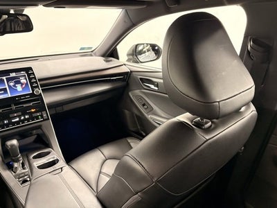 2020 Toyota Avalon Hybrid XLE Plus