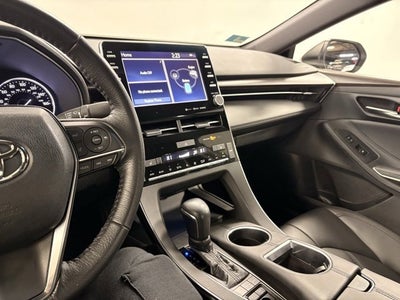 2020 Toyota Avalon Hybrid XLE Plus