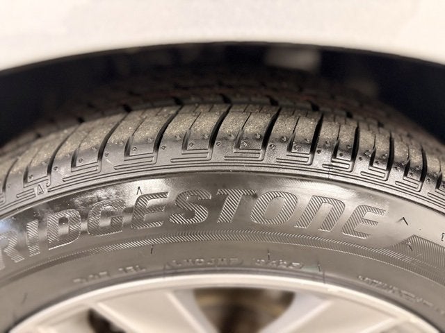 2020 Toyota Avalon Hybrid XLE Plus