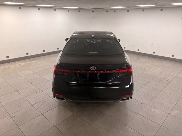 2020 Toyota Avalon XLE
