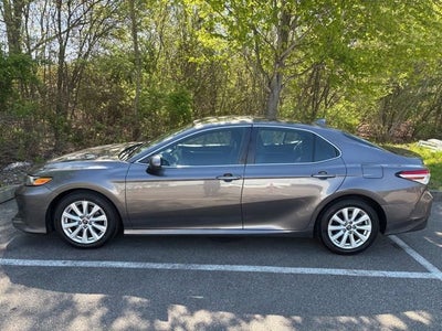 2019 Toyota Camry LE