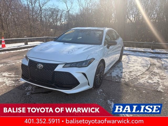 2019 Toyota Avalon Hybrid XSE