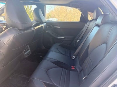 2019 Toyota Avalon Hybrid XSE