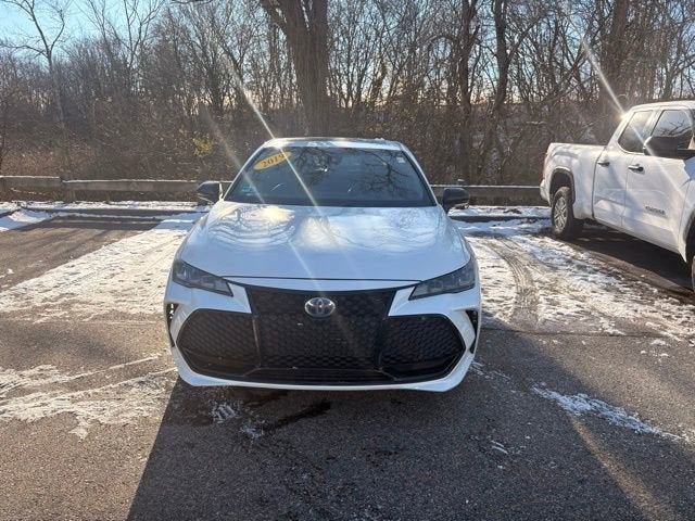 2019 Toyota Avalon Hybrid XSE