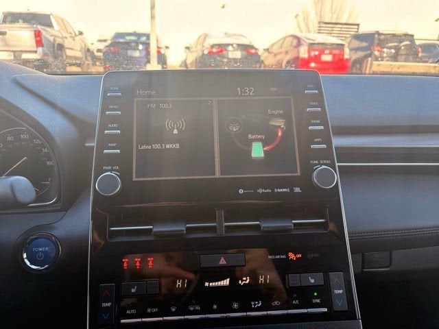 2019 Toyota Avalon Hybrid XSE