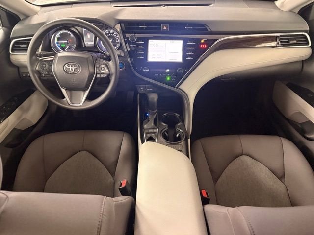 2018 Toyota Camry Hybrid LE