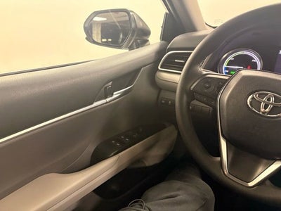 2018 Toyota Camry Hybrid LE