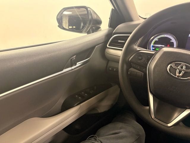 2018 Toyota Camry Hybrid LE