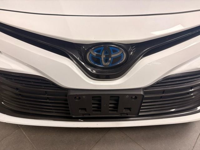 2018 Toyota Camry Hybrid LE