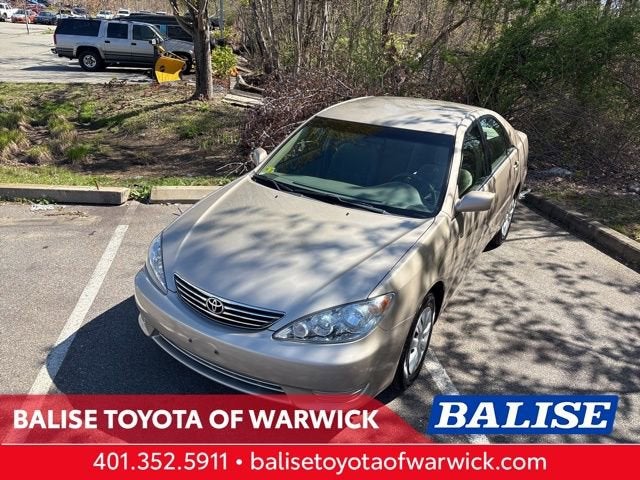 2005 Toyota Camry LE