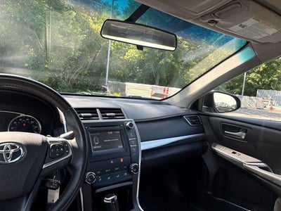 2016 Toyota Camry SE