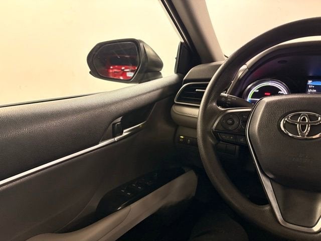 2020 Toyota Camry Hybrid LE