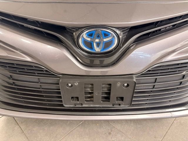 2020 Toyota Camry Hybrid LE