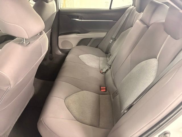 2021 Toyota Camry Hybrid LE